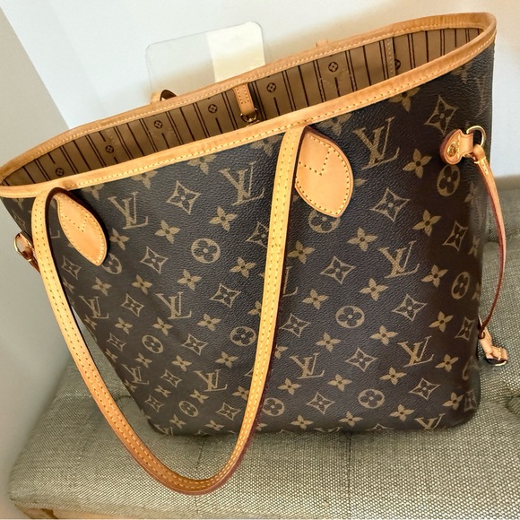 Louis Vuitton Classic Neverful MM monogram tote handbag purse - Picture 11 of 16